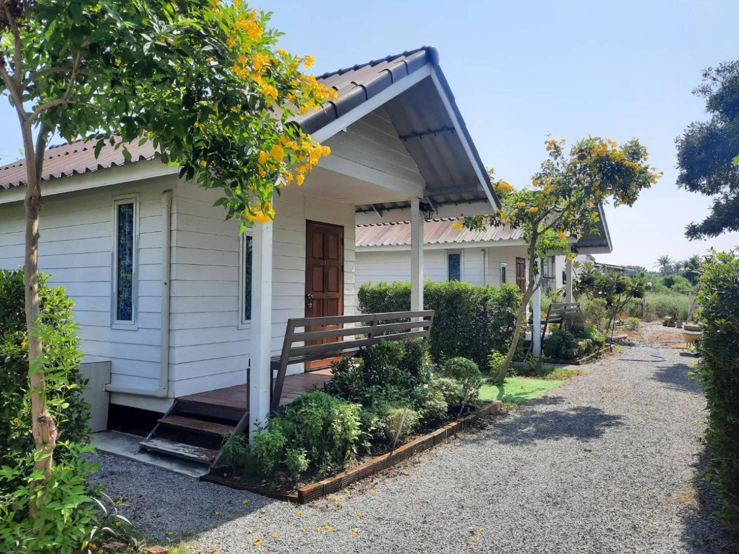 Appartamento Homlomchomsuan หอมลมชมสวน Ban Mai  Esterno foto