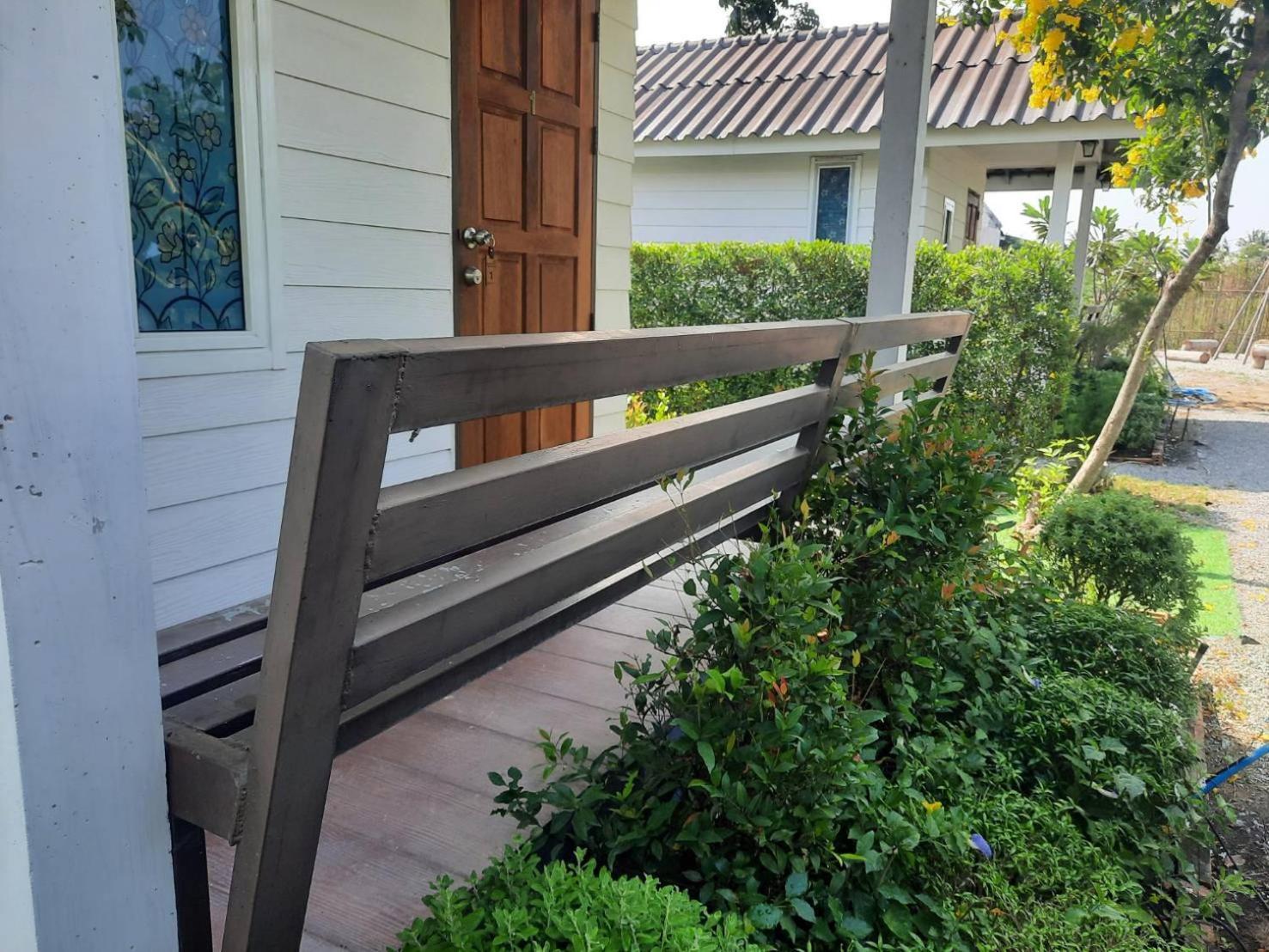 Appartamento Homlomchomsuan หอมลมชมสวน Ban Mai  Esterno foto