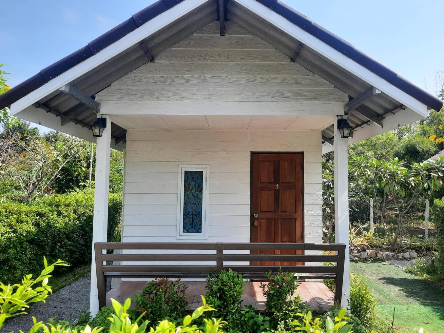Appartamento Homlomchomsuan หอมลมชมสวน Ban Mai  Esterno foto